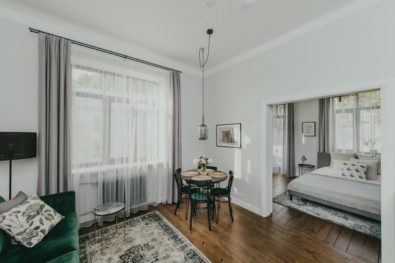 Cozy Apartment Near Zalgirio Arena By Urban Rent Kaunas Ngoại thất bức ảnh